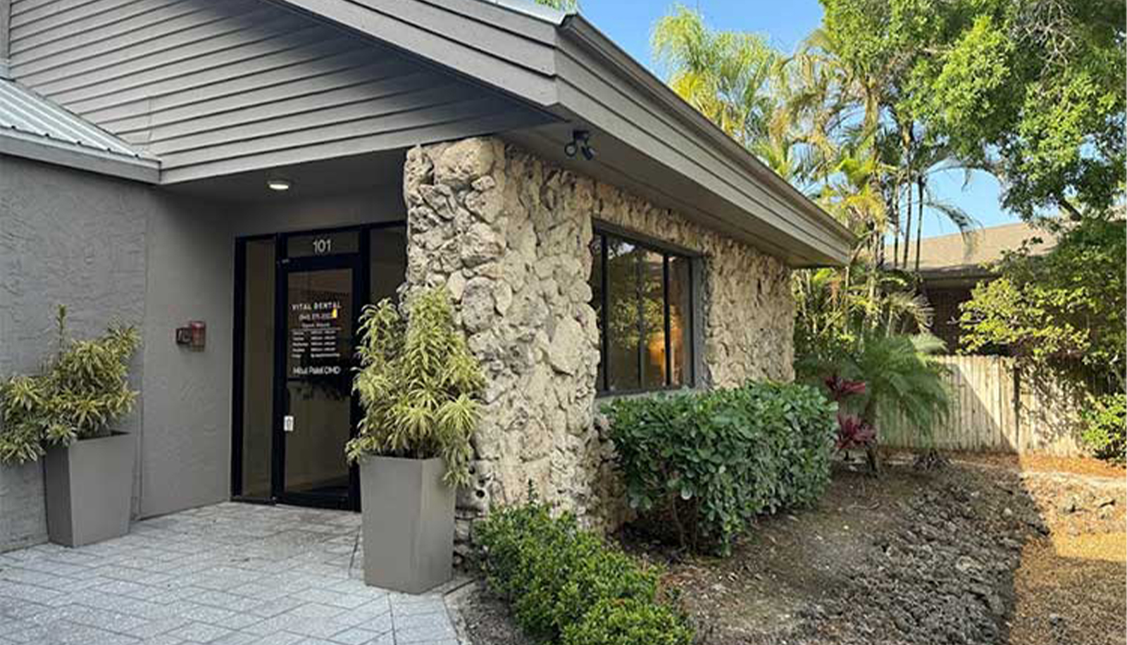 Dentist in Sarasota